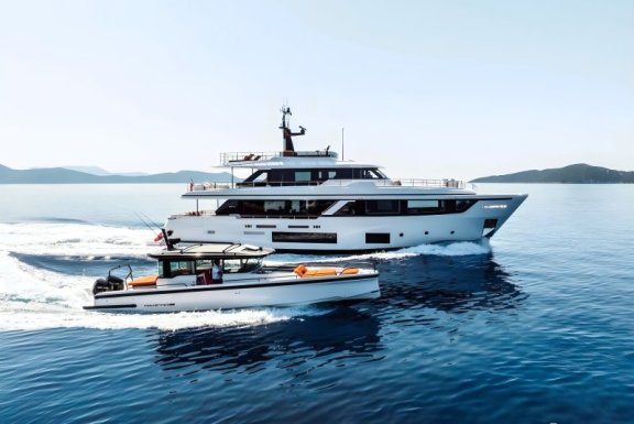 Motor Yachts for charter