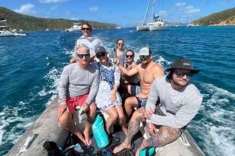 Review img # 14 of the yacht HEAVENLY