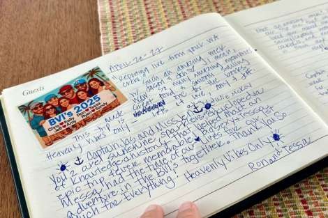 Review img # 7 of the yacht HEAVENLY