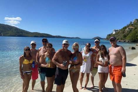 Review img # 3 of the yacht JUSTIFIED HORIZONS