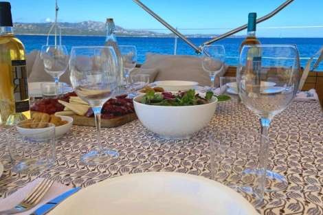 Review img # 18 of the yacht LA VIDELLE