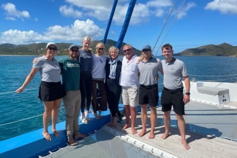 Review img # 11 of the yacht OHANA