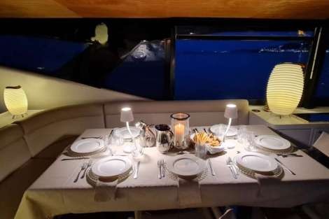 Review img # 24 of the yacht Prime